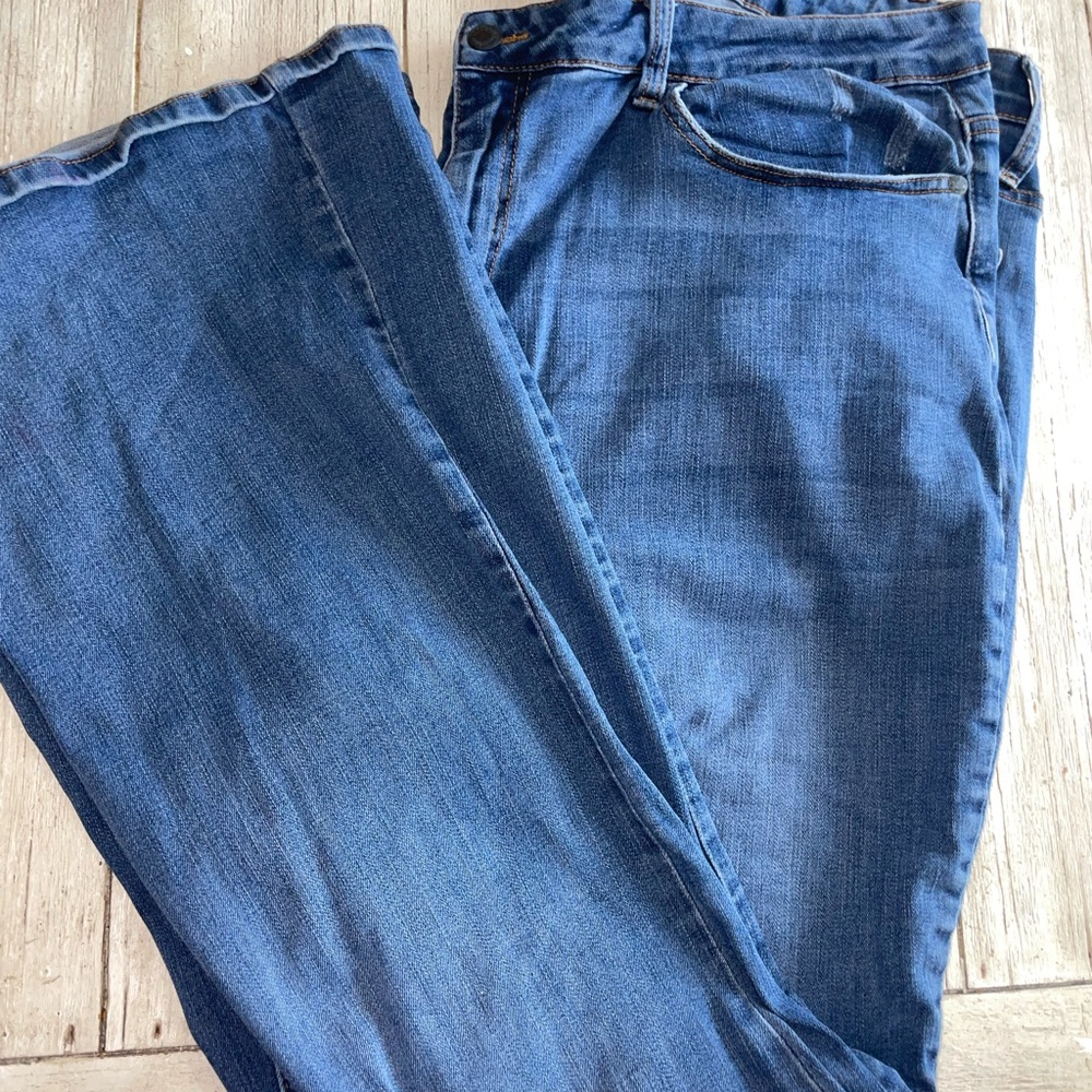 Women’s Judy Blue size 24W bootcut jeans